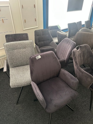 Ca. 21x Eetkamerstoelen, antraciet